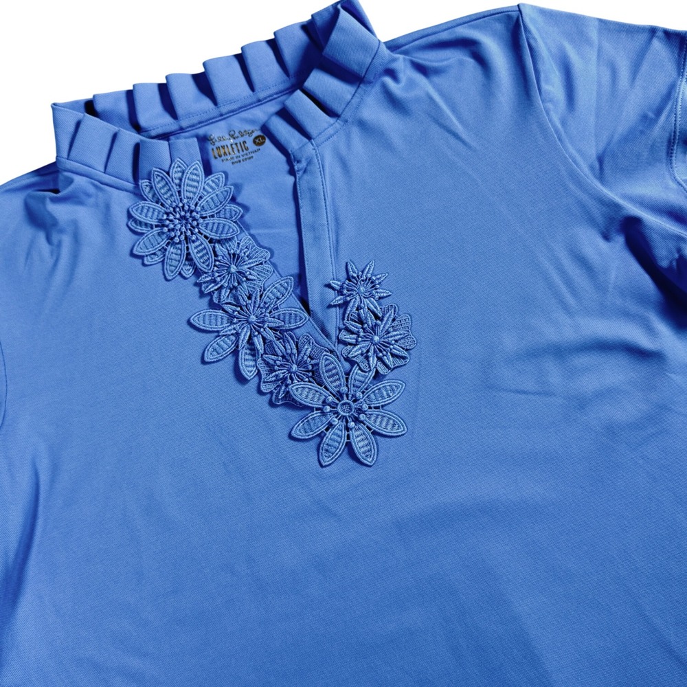 Lilly Pulitzer Luxletic Ruffle Neck Polo Top Women XL Blue Floral Lace Applique